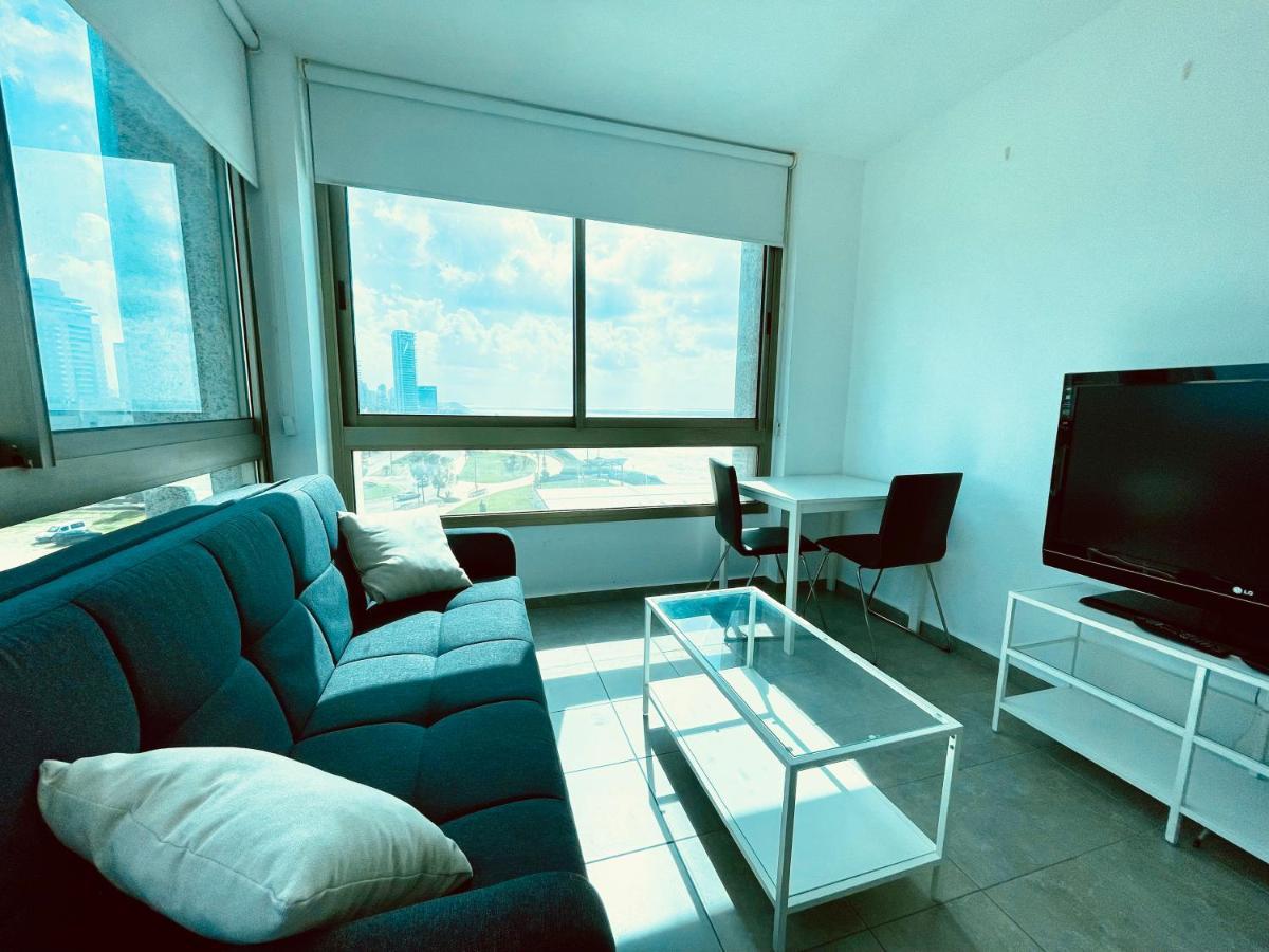 C Tower Apartments Netanya Exterior foto