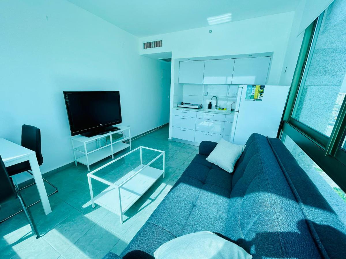 C Tower Apartments Netanya Exterior foto