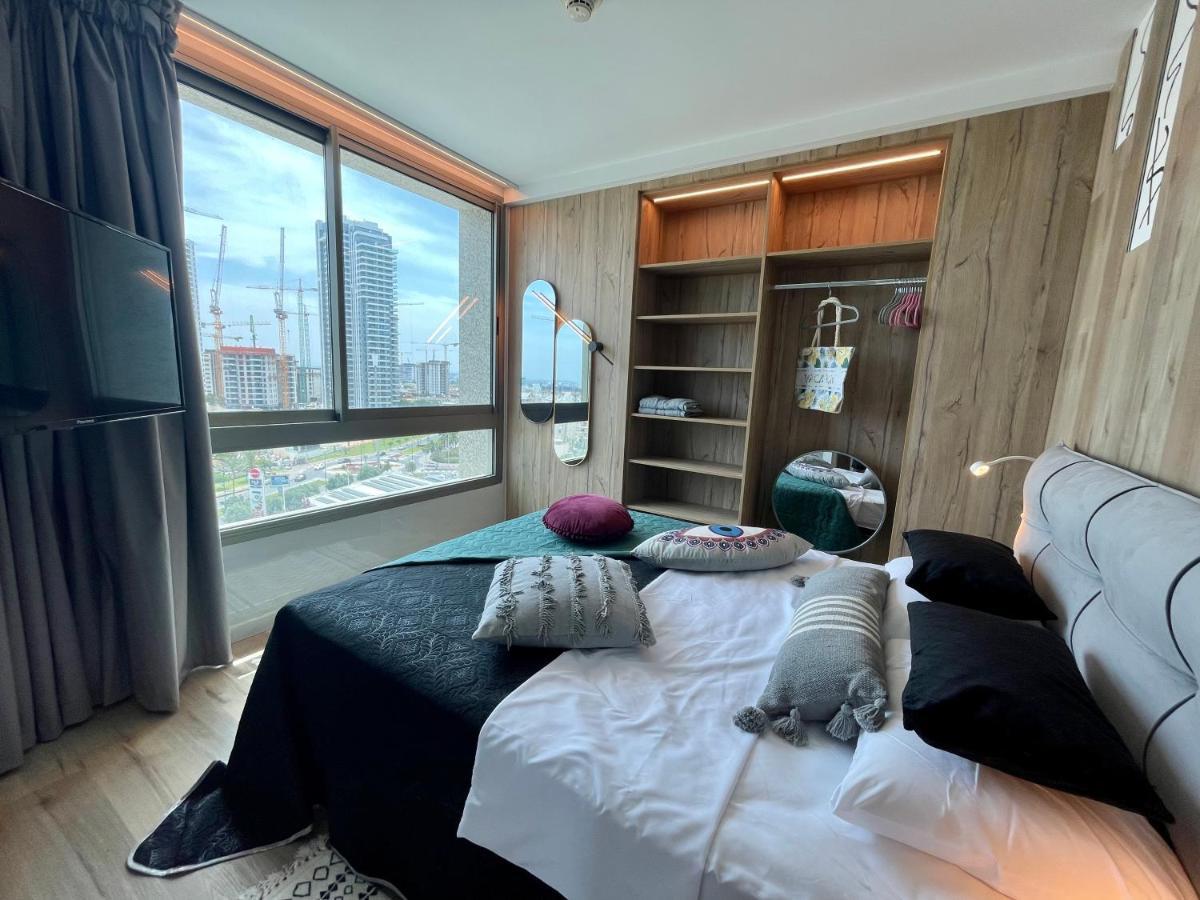 C Tower Apartments Netanya Exterior foto